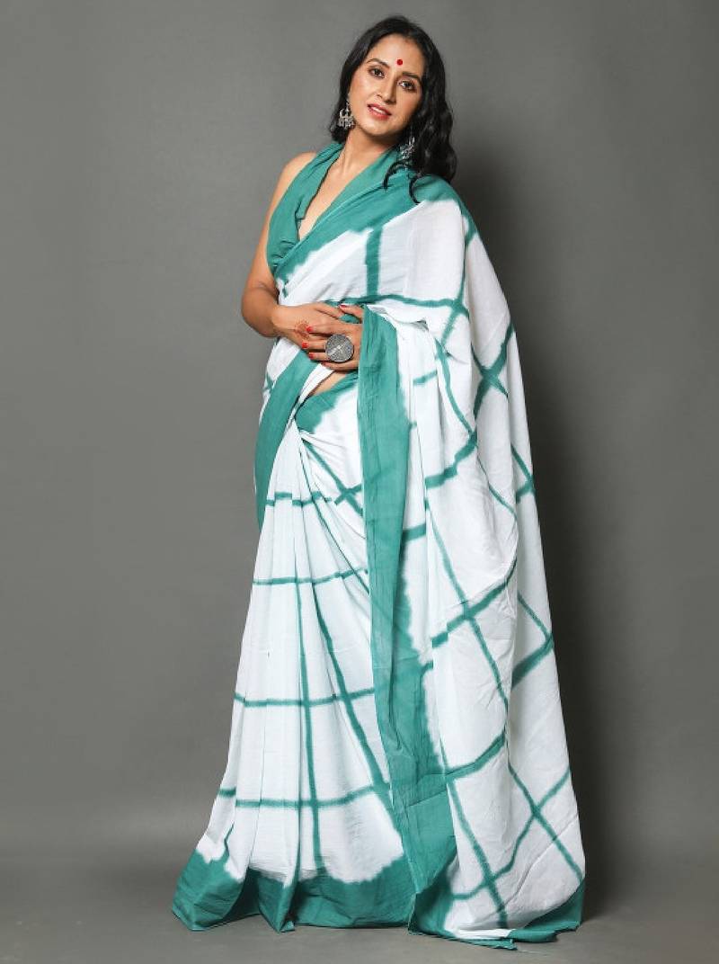 Checked pure cotton bandhani saree