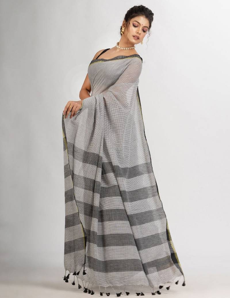 Checked pure cotton saree
