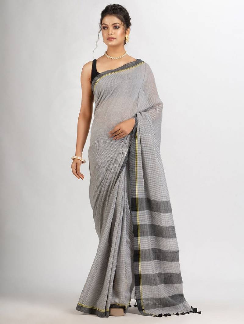 Checked pure cotton saree