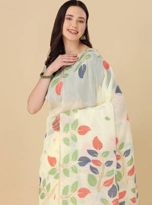 Floral motif woven design cotton saree 4