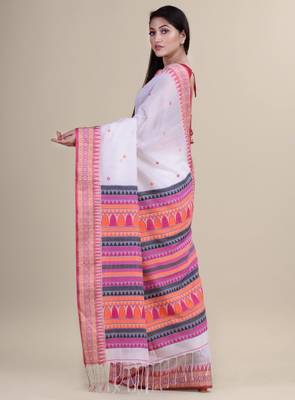 White & pink woven design saree 4