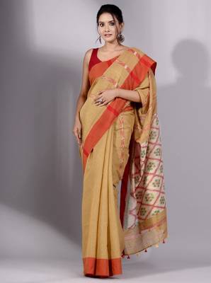 Beige & green woven design tissue saree 2