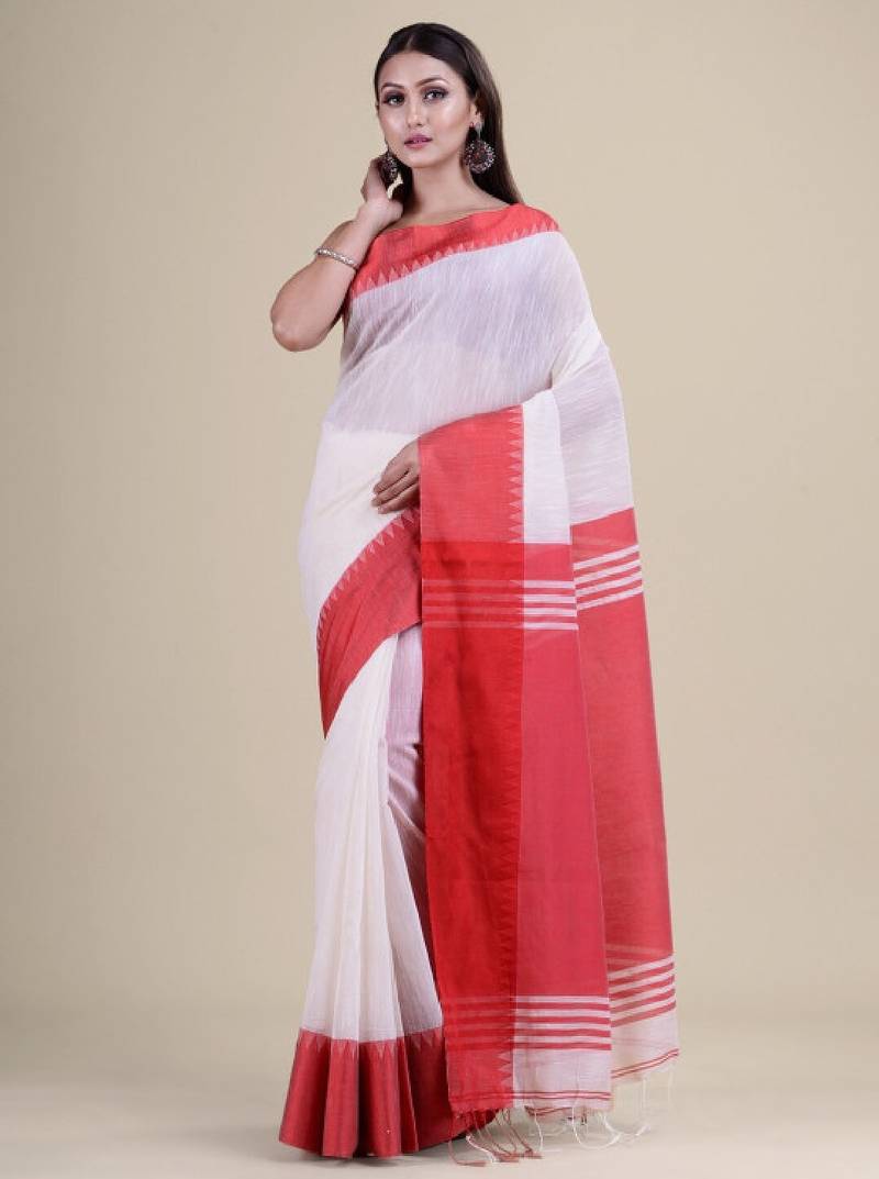 Women white taant jamdani cotton silk saree