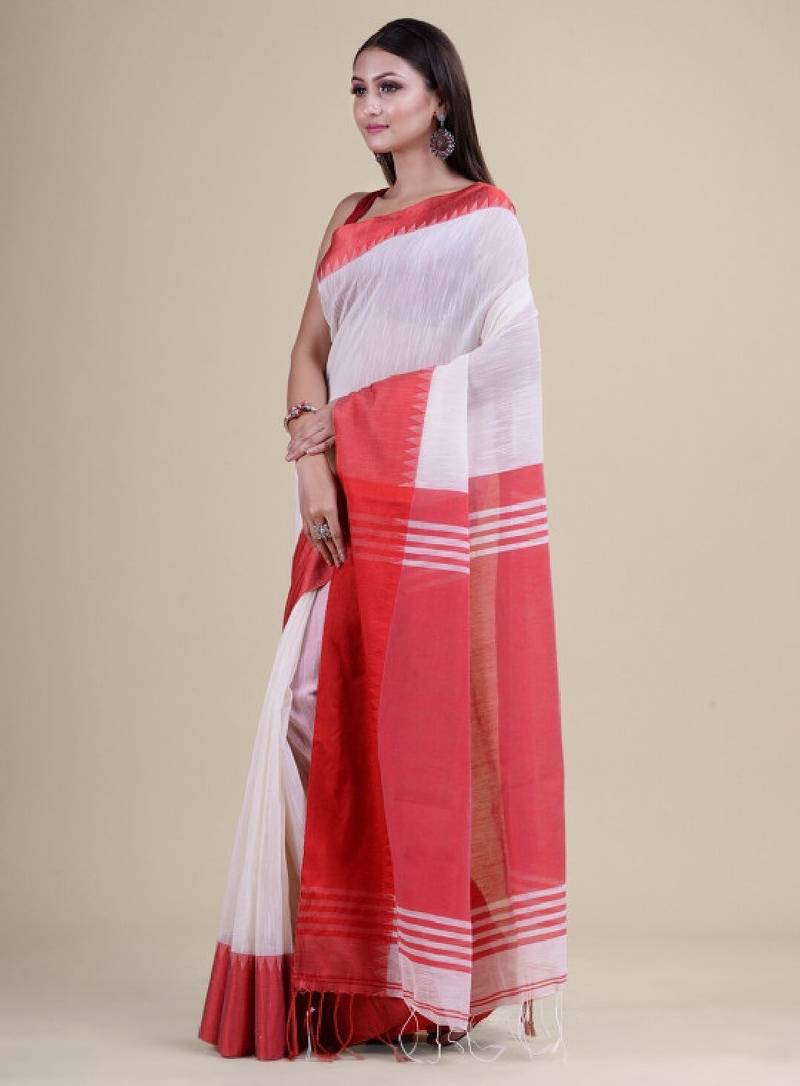 Women white taant jamdani cotton silk saree