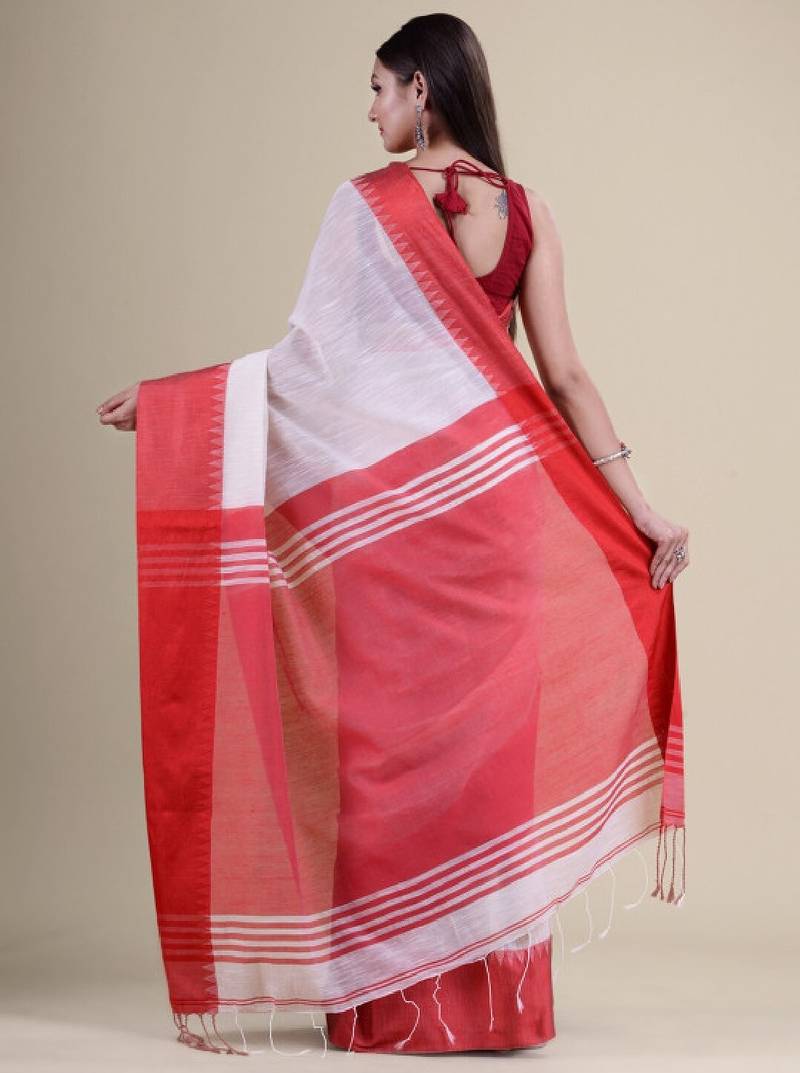 Women white taant jamdani cotton silk saree
