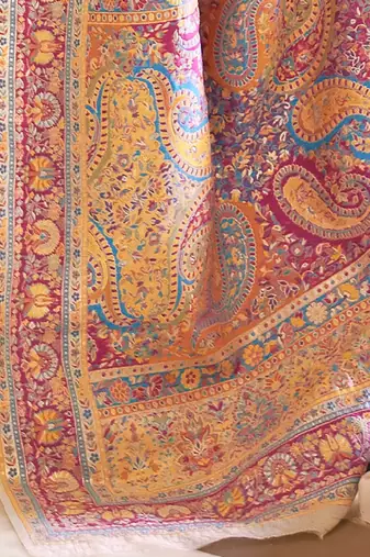 Beige & yellow floral silk blend banarasi saree