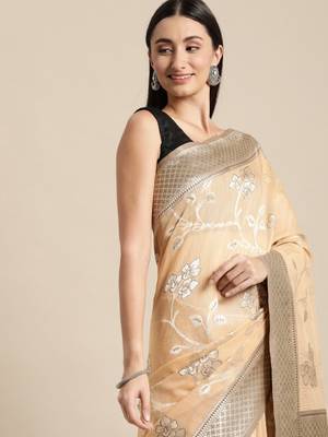 Beige floral silk blend banarasi saree 1