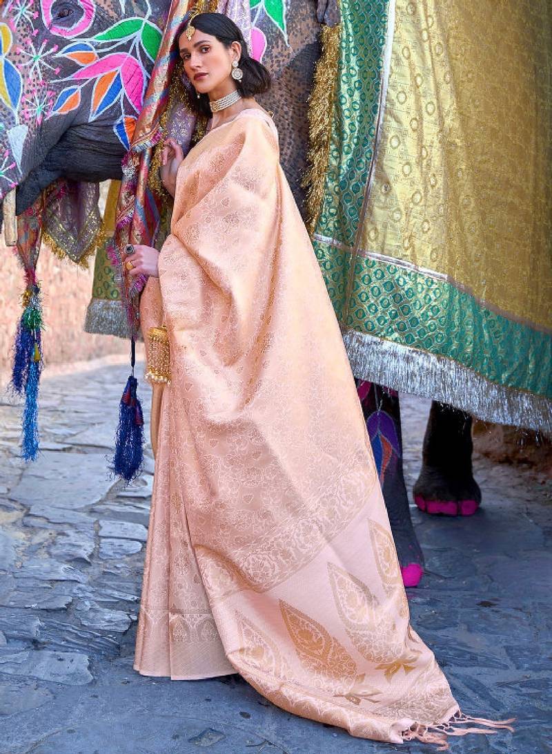 Floral woven design zari banarasi saree