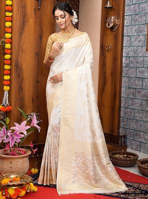 Floral woven design kanjeevaram saree 2