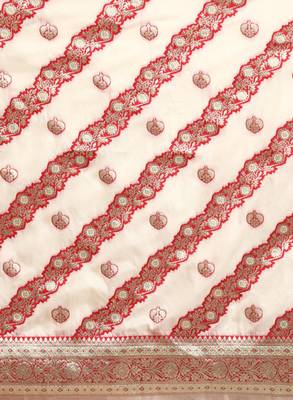 off white silk blend banarasi saree with heavy leheriya work 3