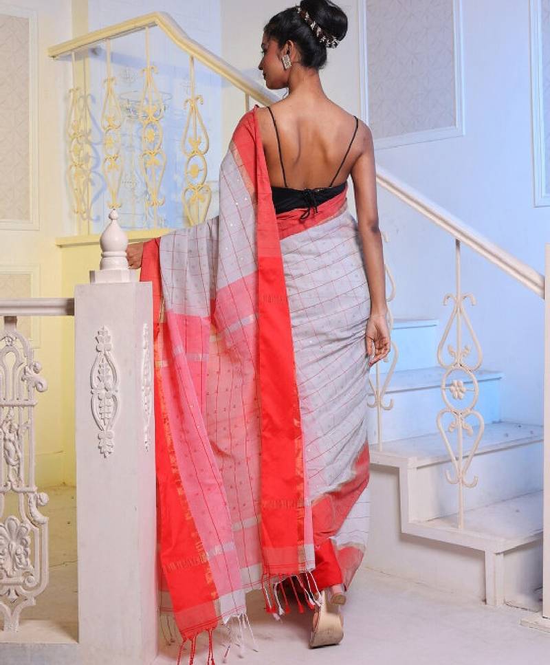 Checked pure cotton saree