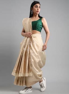 Turquoise floral woven design zari banarasi saree 3