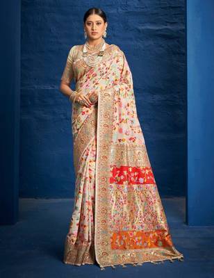 Ethnic motifs woven design zari kanjeevaram saree 1