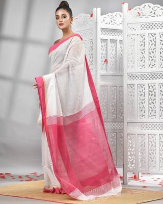 Striped woven design saree 4
