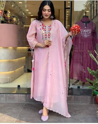 Pink Embroidered Cotton Kurti Pant Dupatta Set Readymade Salwar Kameez For Women 3