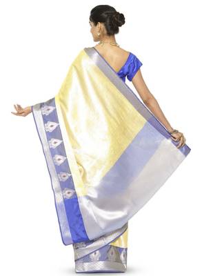 Ethnic motifs woven design zari kanjeevaram saree 2