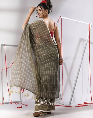 Checked pure cotton saree 3