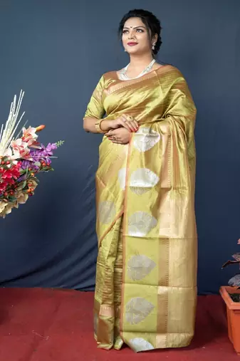 gold silk blend kanjeevaram saree with woven zari work