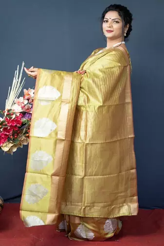 gold silk blend kanjeevaram saree with woven zari work
