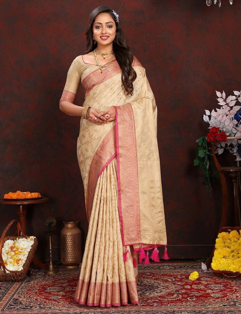 Ethnic motifs woven design zari kanjeevaram saree