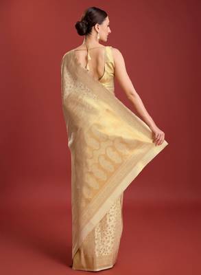 Woven design zari silk blend kanjeevaram saree 3