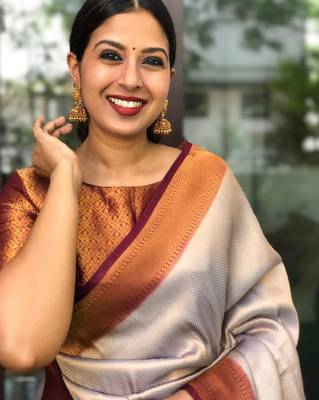 Woven design zari kanjeevaram saree 2