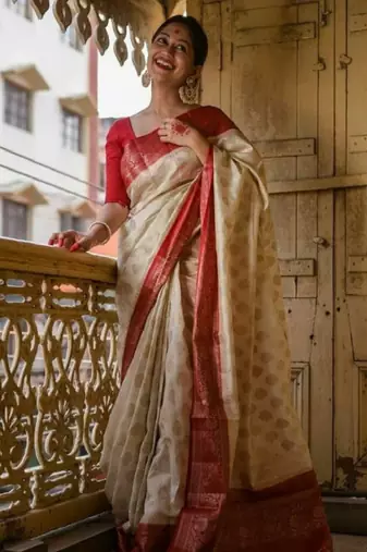 white zari woven silk blend kanjeevaram saree