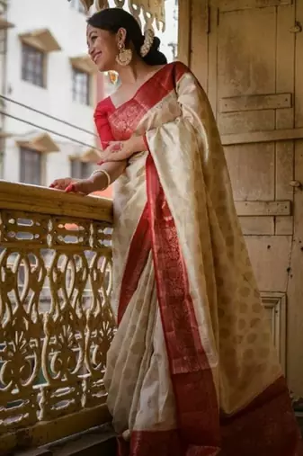 white zari woven silk blend kanjeevaram saree