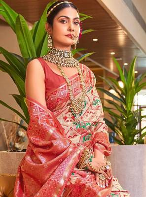 Woven design zari kanjeevaram saree 4