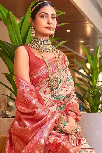 cream silk blend kanjeevaram saree with zari woven design