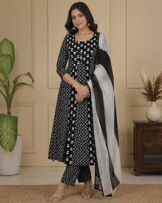 Black Jaipuri Printed Black Anarkali Gown with Dupatta Set Salwar Kameez 1