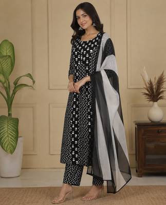 Black Jaipuri Printed Black Anarkali Gown with Dupatta Set Salwar Kameez 2