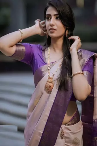 cream woven design silk blend kanjeevaram saree