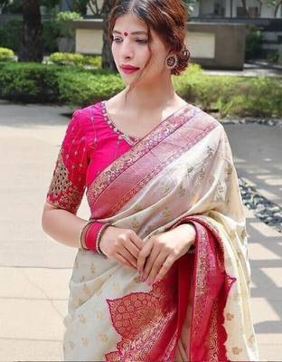 Woven design zari kanjeevaram saree 4
