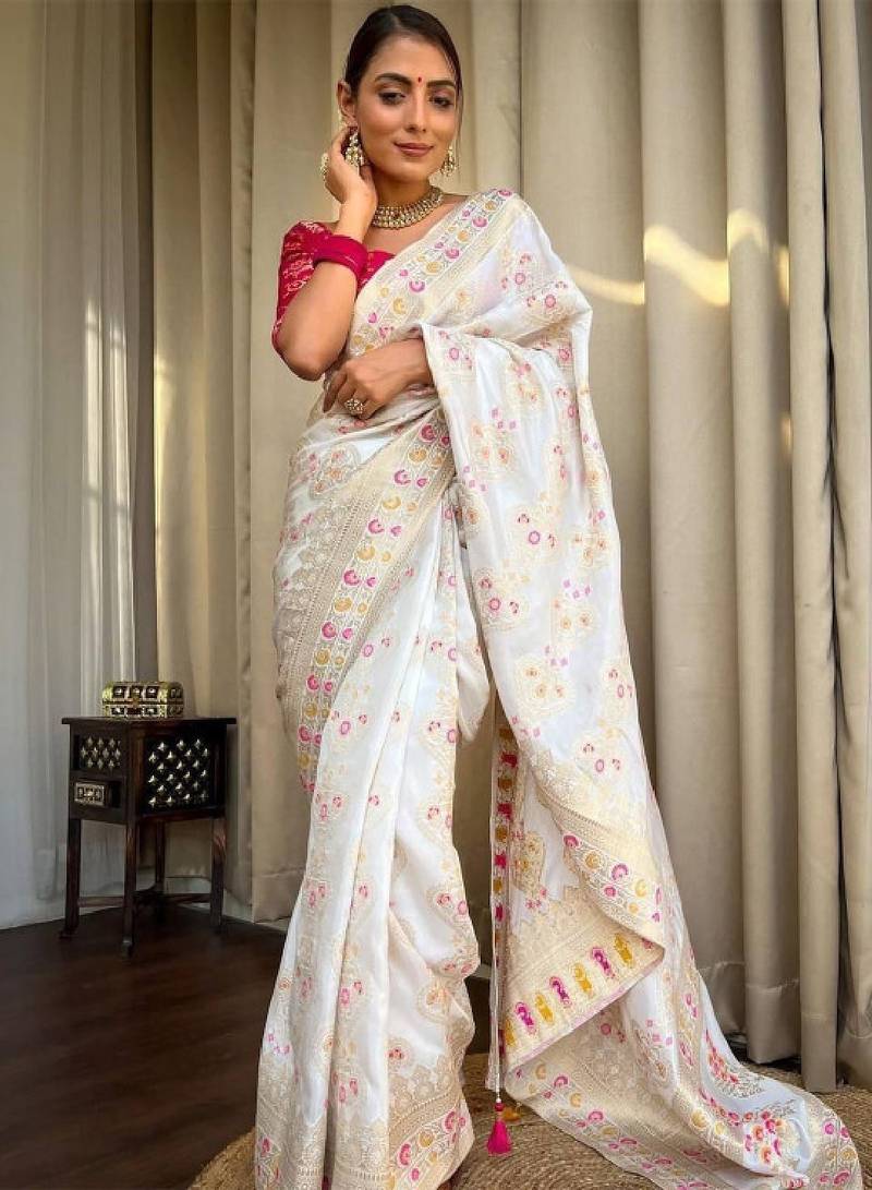 Woven design zari kanjeevaram saree