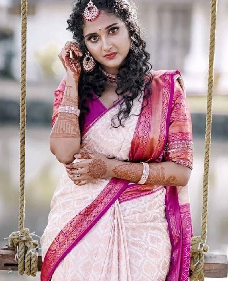 Woven design kanjeevaram saree