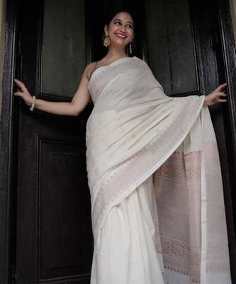 Woven design zari saree 1