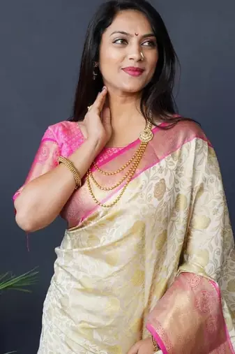beige woven zari silk kanjeevaram saree
