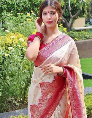 Woven design kanjeevaram saree 3