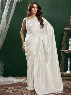 Ethnic motifs zari silk blend kanjeevaram saree 3