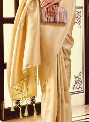 Woven design zari kanjeevaram saree 4