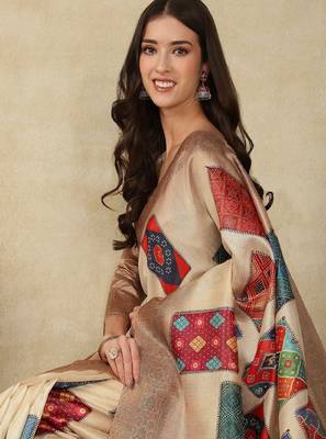 Ethnic motifs woven design silk cotton kasavu saree 1