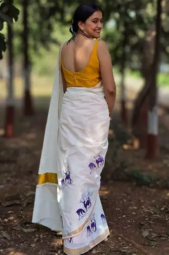 Ethnic motifs printed pure cotton kasavu saree
