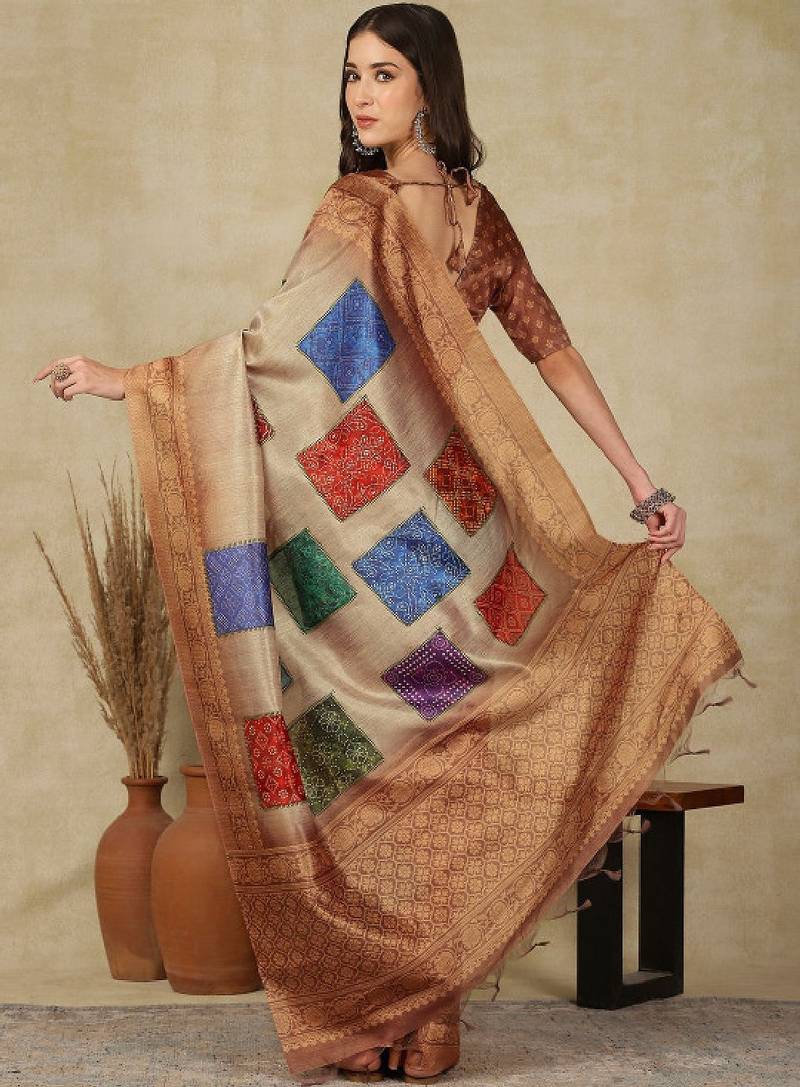 Ethnic motifs kasavu saree