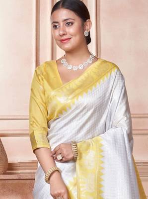 Checked zari kanjeevaram saree 2