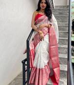 Woven design zari kanjeevaram saree