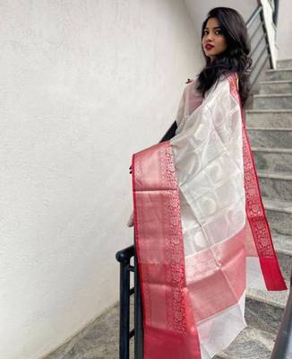 Woven design zari kanjeevaram saree 3