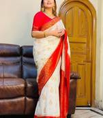 Ethnic motifs woven design zari kanjeevaram saree