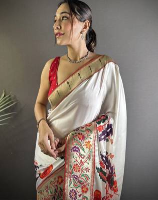 Ethnic motifs zari kanjeevaram saree 4
