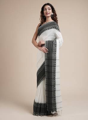Woven design bordered pure cotton saree 3